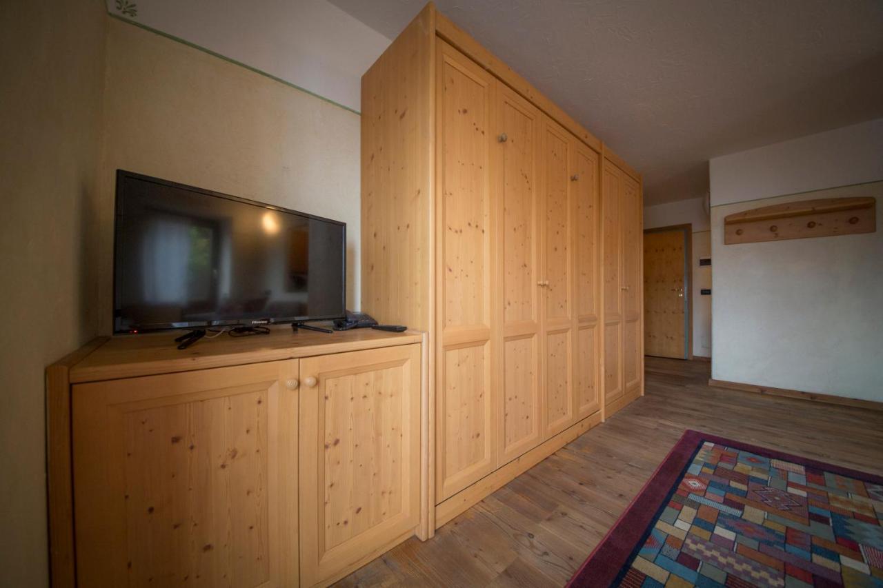 Residence Miramonti Daiano Luaran gambar